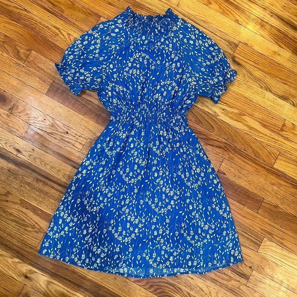 Hayden Los Angeles Blue Floral Linen Blend Smocked Dress Size Medium